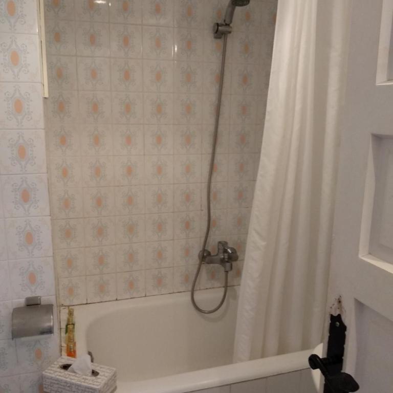 Sea front apartment in Platja Pals with terrace and parking - Apartamento de 3 dormitorios - 36