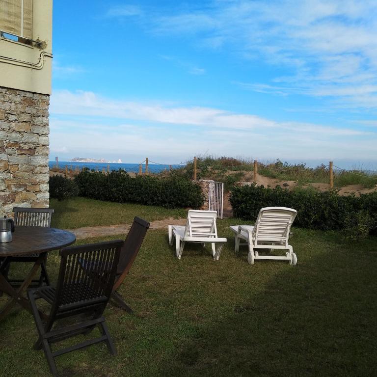Sea front apartment in Platja Pals with terrace and parking - Apartamento de 3 dormitorios - 54