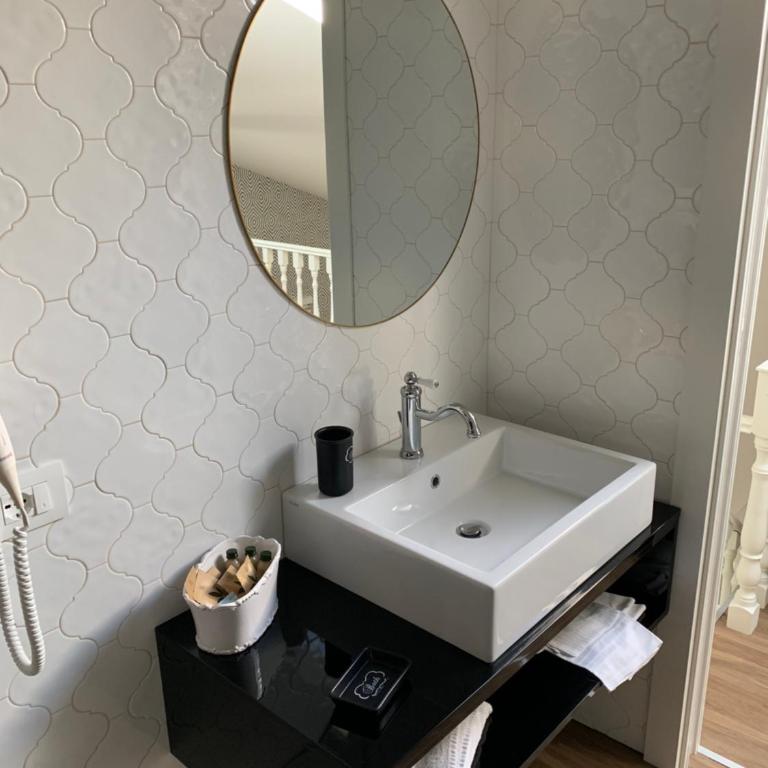 Residence Cavour 63 - Monolocale Superior - 4
