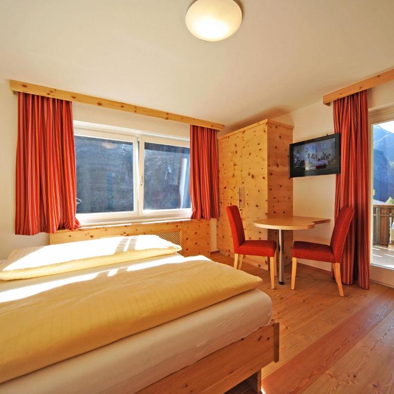 Pension Bergkristall - Studio mit Balkon - 3