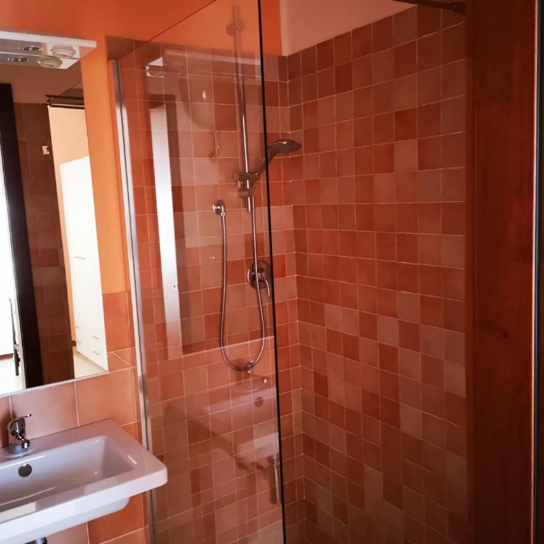 Casa Spada - Camera Matrimoniale con Bagno Privato - 5