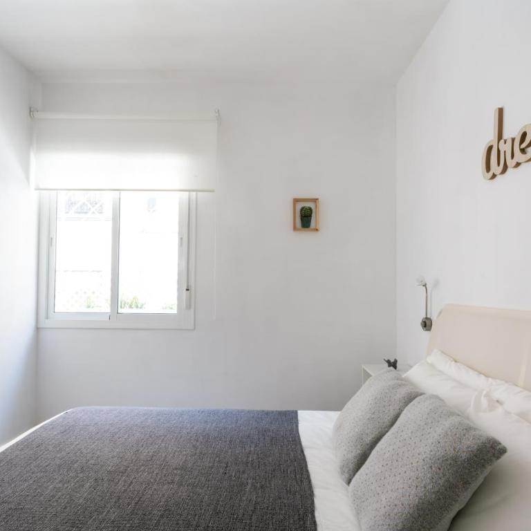 TRIANA 3 Bedrooms & 2 bath Parking Included - Apartamento de 3 dormitorios - 26