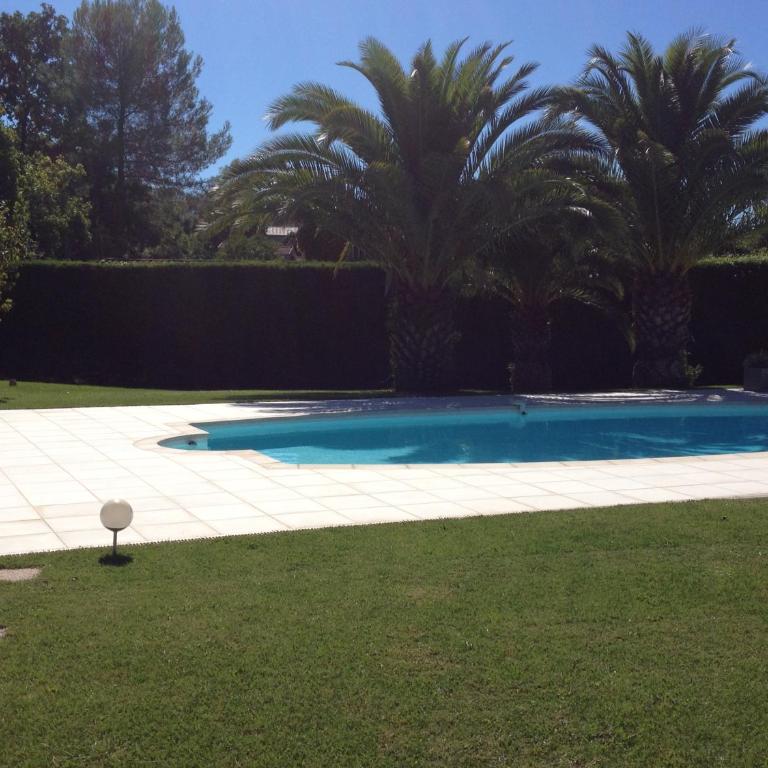 Charmante villa familiale - Villa avec Piscine Privée - 36