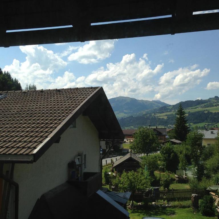 Haus Tenk - Doppelzimmer mit Balkon - 6