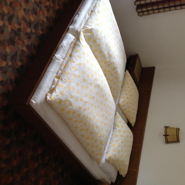 Haus Tenk - Doppelzimmer mit Balkon - 2