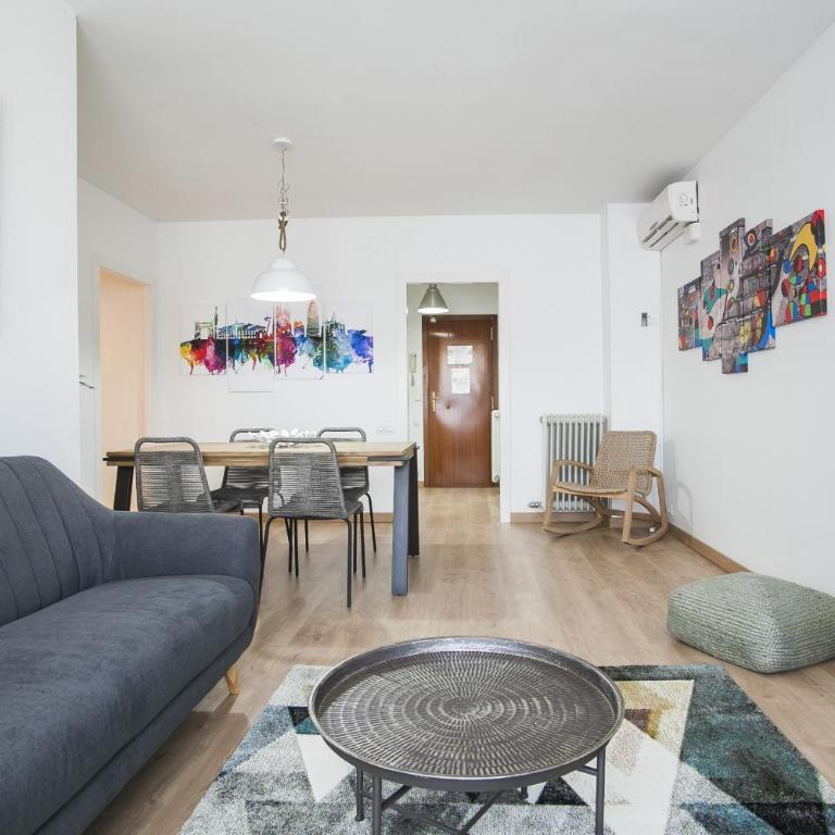 Tendency Apartments 6 - Economy three-bedroom apartment 3- Bruc 42 - 7