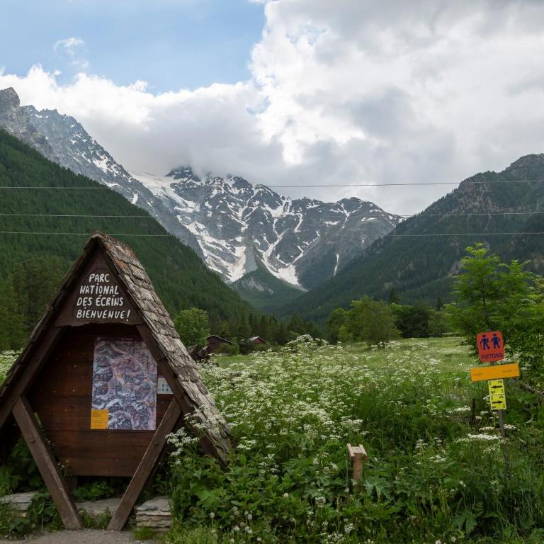 La Cabane de Serre-Chevalier, dans un esprit chalet, commune de Le Monêtier-les-Bains - Appartement - 36