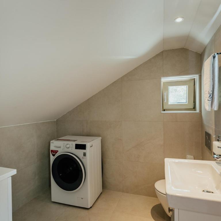 Magnolia apartment - One-Bedroom Apartment - 59