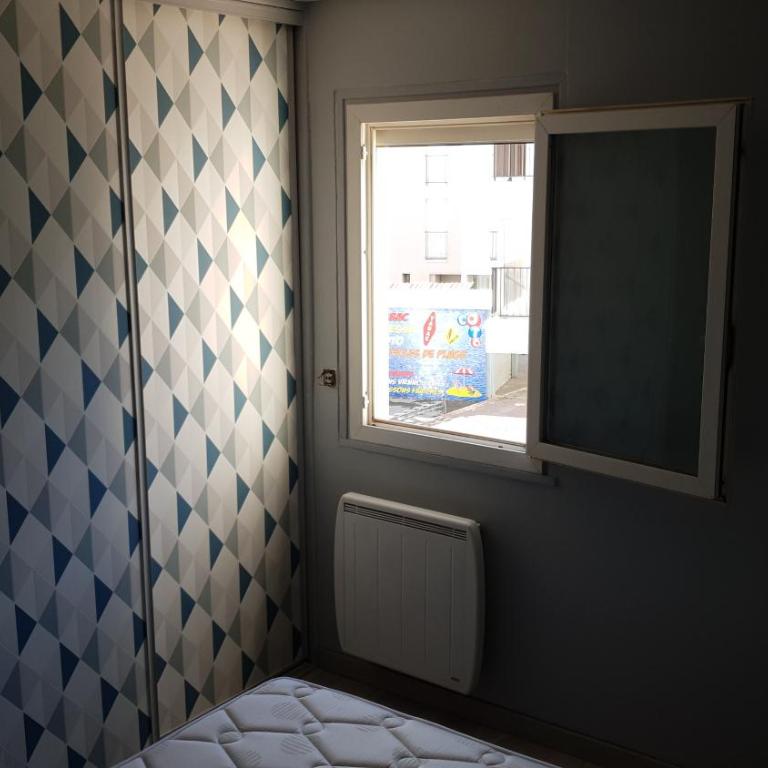 Résidence de standing la Pêcherie Spacieux T3 comme un cocon familial vue mer et sur l'avant port Sur le bout du bout de Cap d'Agde seule cap en Occitanie - Apartment with Sea View - 24