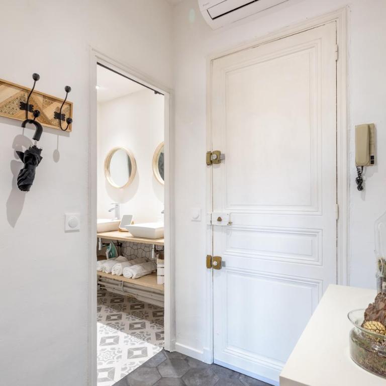 Hyper centre cannes 180 mètres plage - One-Bedroom Apartment - 8