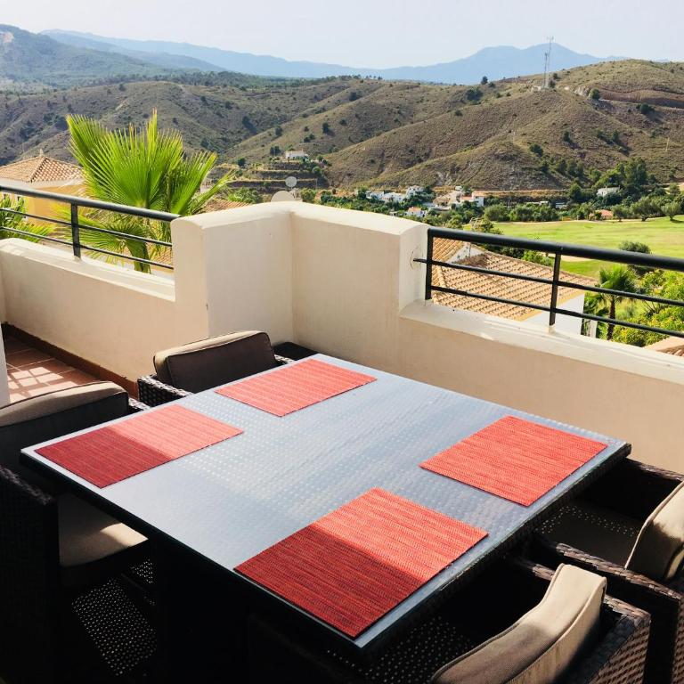 Casa Mariposa - Apartment with Mountain View - 1