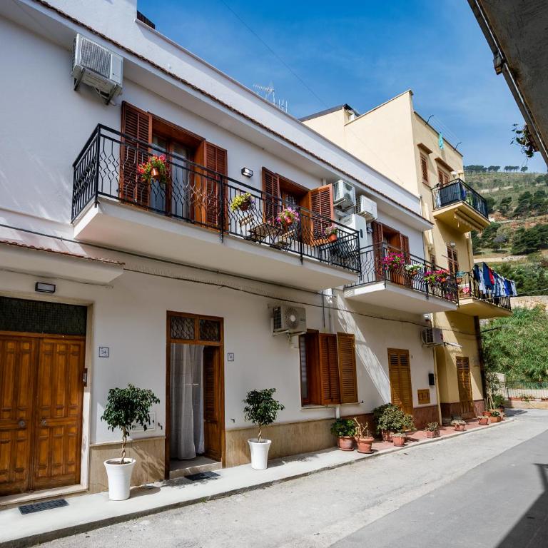 Casa dei Coralli Panoramic Sea View Centro Storico By Sicily Home Solutions - Casa Vacanze - 12