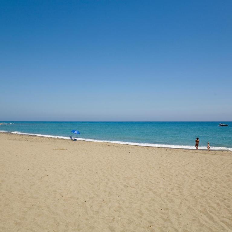 Apt 102 Guadalmansa Playa, Heaven Beach Apartments - Apartamento de 3 dormitorios - 9