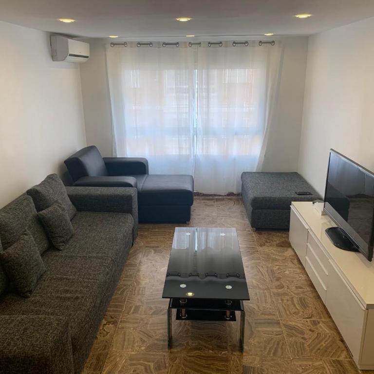 Alicante Elegance Suite - Two-Bedroom Apartment - 2