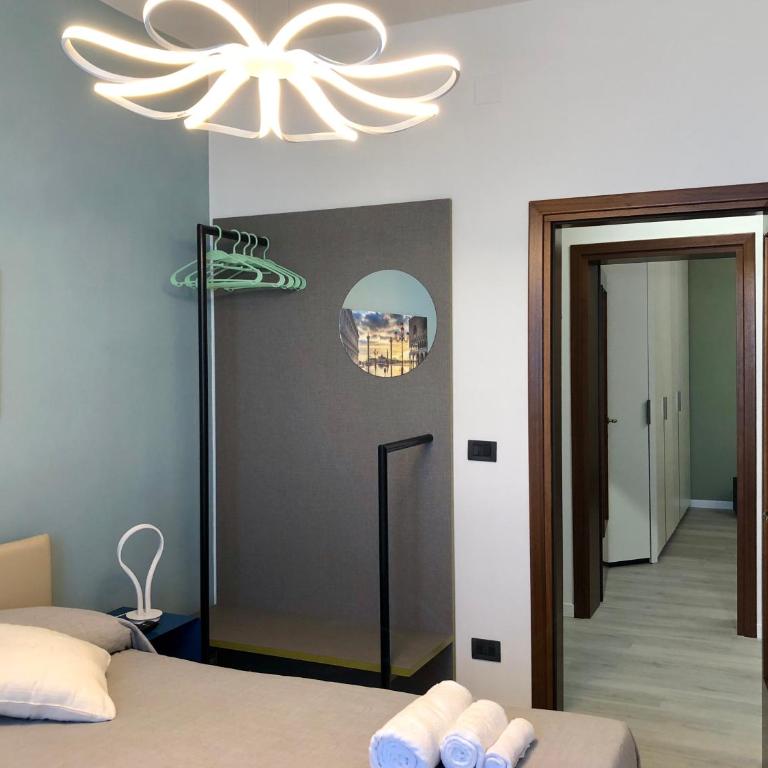 Ca' Monica Panoramic-Canal View, Biennale - Two-Bedroom Apartment with Sea View - 15