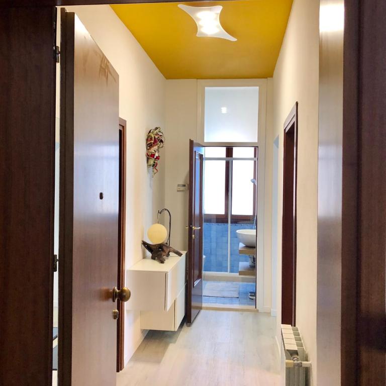 Ca' Monica Panoramic-Canal View, Biennale - Two-Bedroom Apartment with Sea View - 8