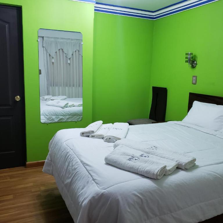 Azul Real - Habitación Doble con baño privado - 1