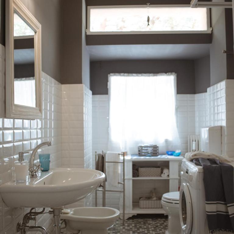 Riccione Beachouse - Two-Bedroom Apartment - 25