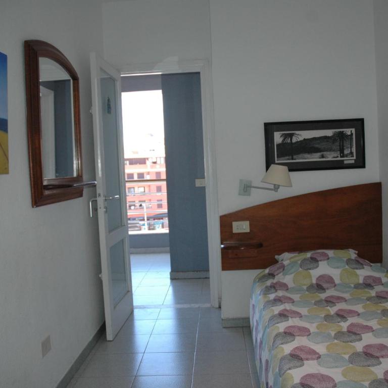 Lovely flat with sea-view, 1 minute walk to beach - Apartamento de 2 dormitorios con terraza y vistas al mar - 12