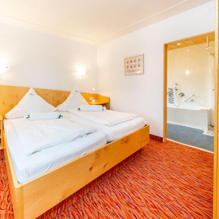Hotel Alpenhof - Comfort Doppelzimmer mit Balkon - 5