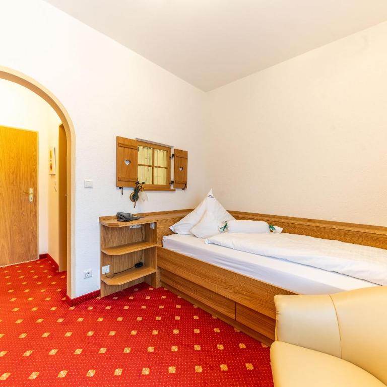 Hotel Alpenhof - Comfort Einzelzimmer mit Balkon - 2