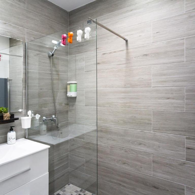 Modern Oasis with Sun & Style 3 Pools AC WiFi - Apartamento de 1 dormitorio - 13