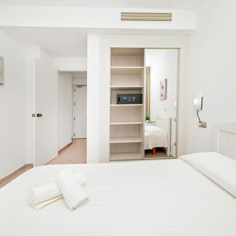 Hostal Molins Park - Habitación Individual - 1