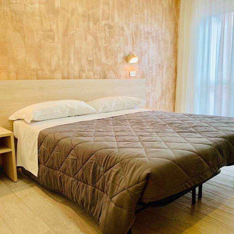 Hotel Palma Benessere - Camera Matrimoniale con Accesso Spa - 9