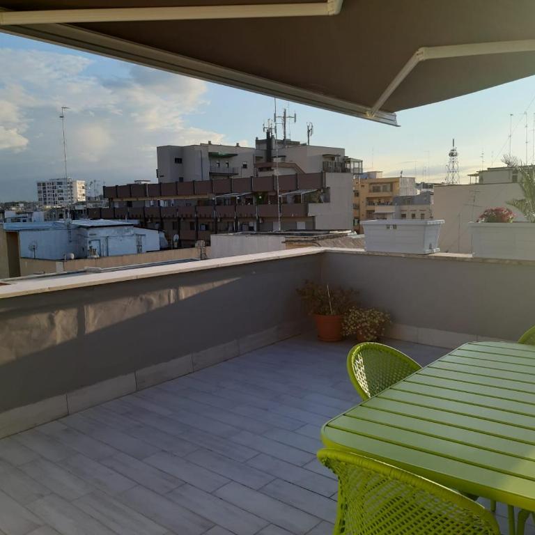Attico Con Terrazza A Bari - Appartamento Attico - 28