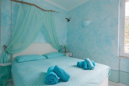 Apt. with an exciting view - Appartamento con Vista Mare - 12