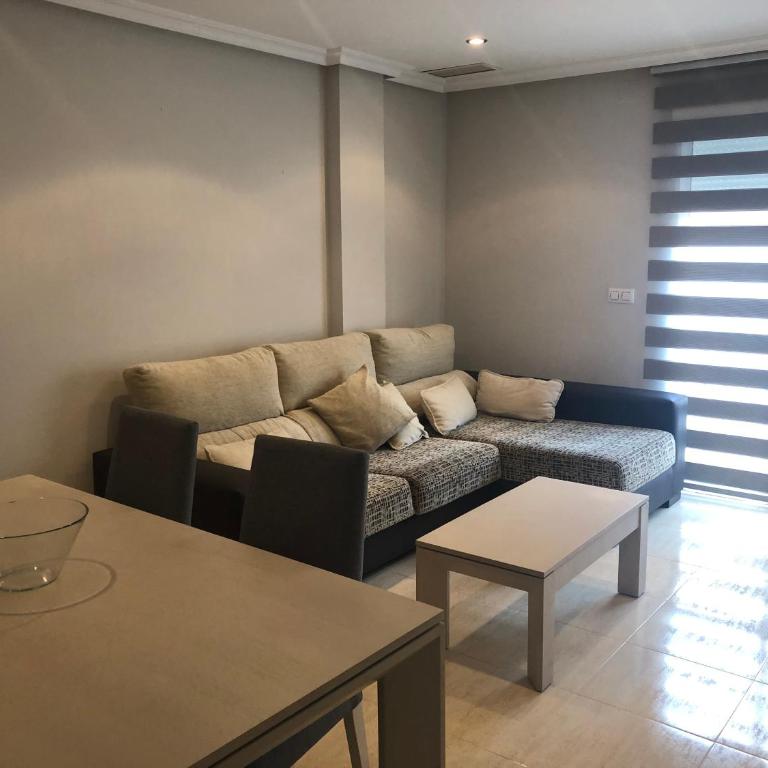 Piso Soballa, Centro y Playa - Apartamento de 3 dormitorios - 10