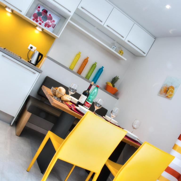 Bardolino Ferienwohnungen A - Apartment with Balcony - 3