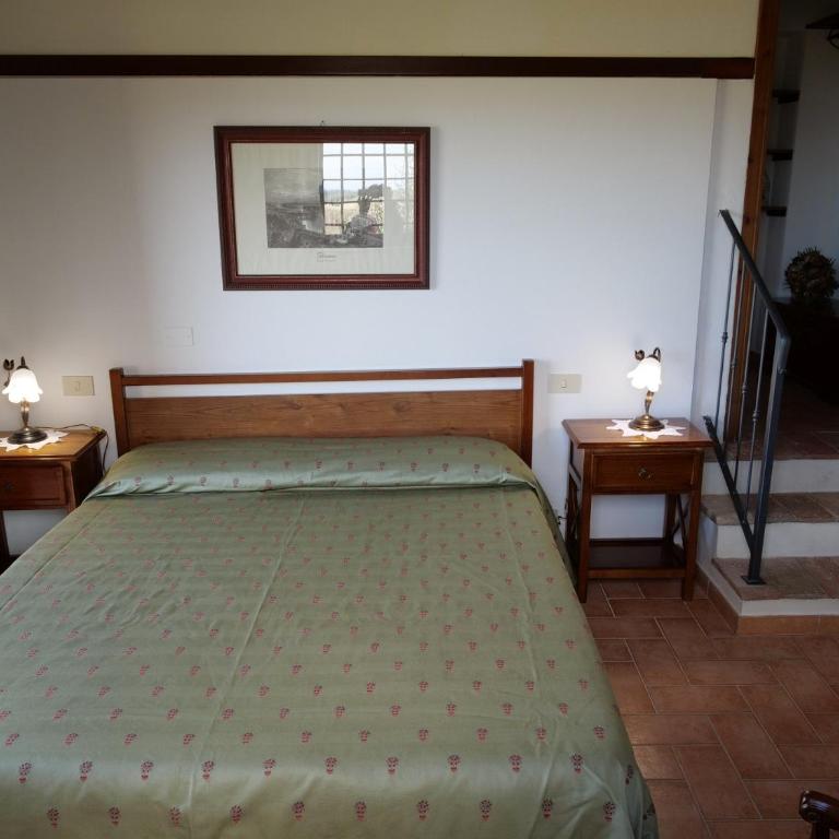 Agriturismo Montegonfoli - Double Room with Garden View - 5