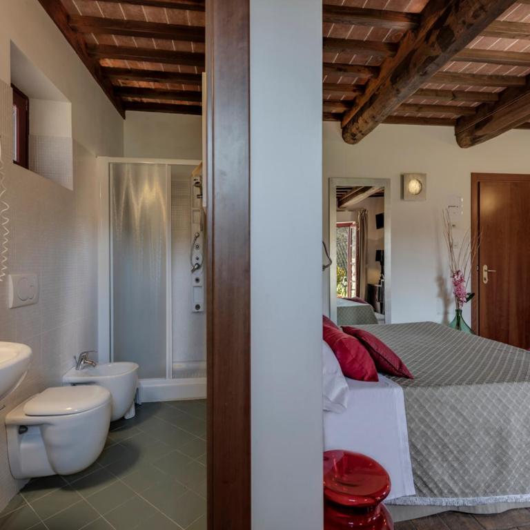Hotel & Restaurant Casolare Le Terre Rosse - Camera Matrimoniale Deluxe - 3