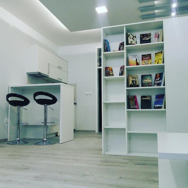 Studio - Stan na dan Nina - Pale Centar - One-Bedroom Apartment - 19