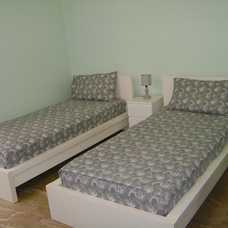 Florenceunita - Twin Room with Private External Bathroom - 1