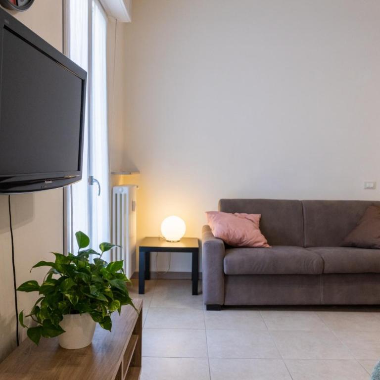Ampia residenza Filippini a pochi passi dall'Arena - Domus Verona - Appartamento con Balcone - 7