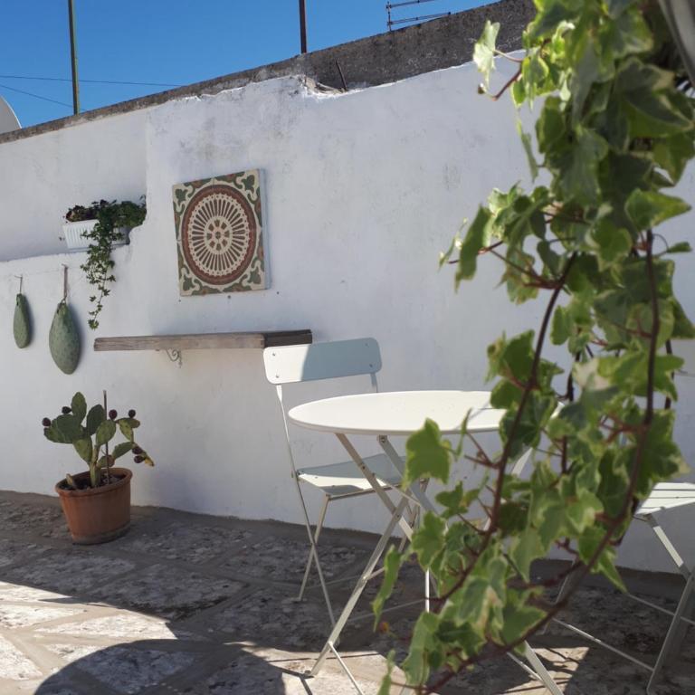 L'Angolo di Ostuni - Home&Terracex4 - Appartamento su 2 Livelli con 2 Camere da Letto - 48