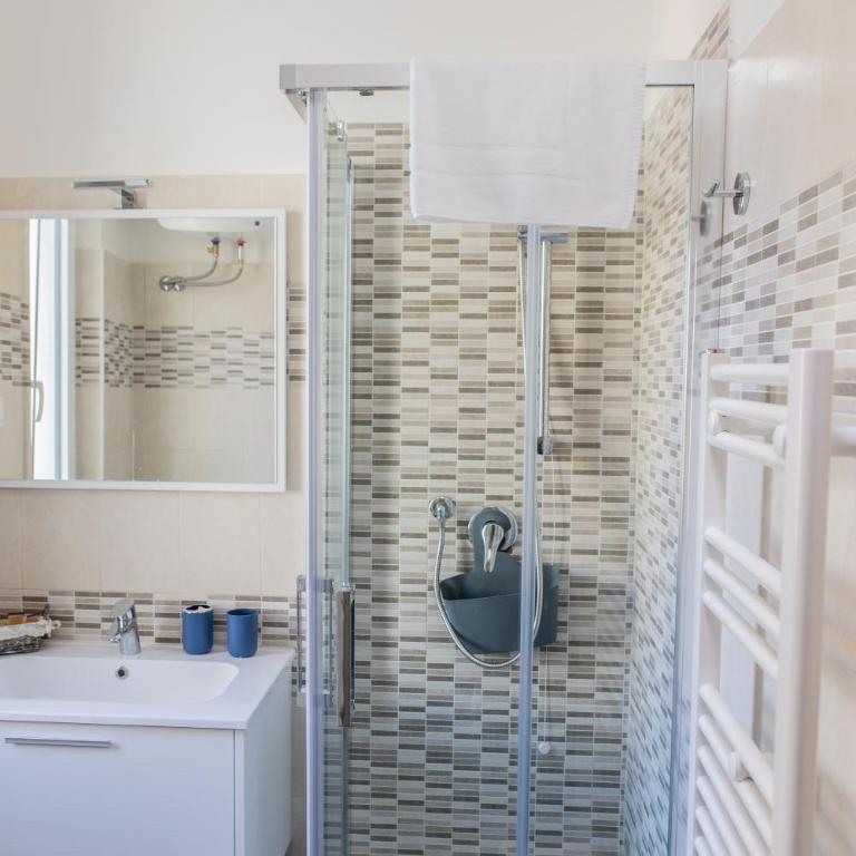 Le Camere di Teo - Camera Matrimoniale con Bagno Privato - 6