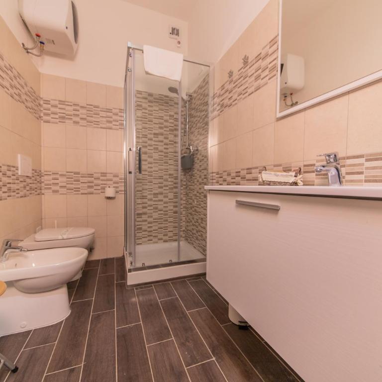 Le Camere di Teo - Camera Tripla con Bagno Privato - 3