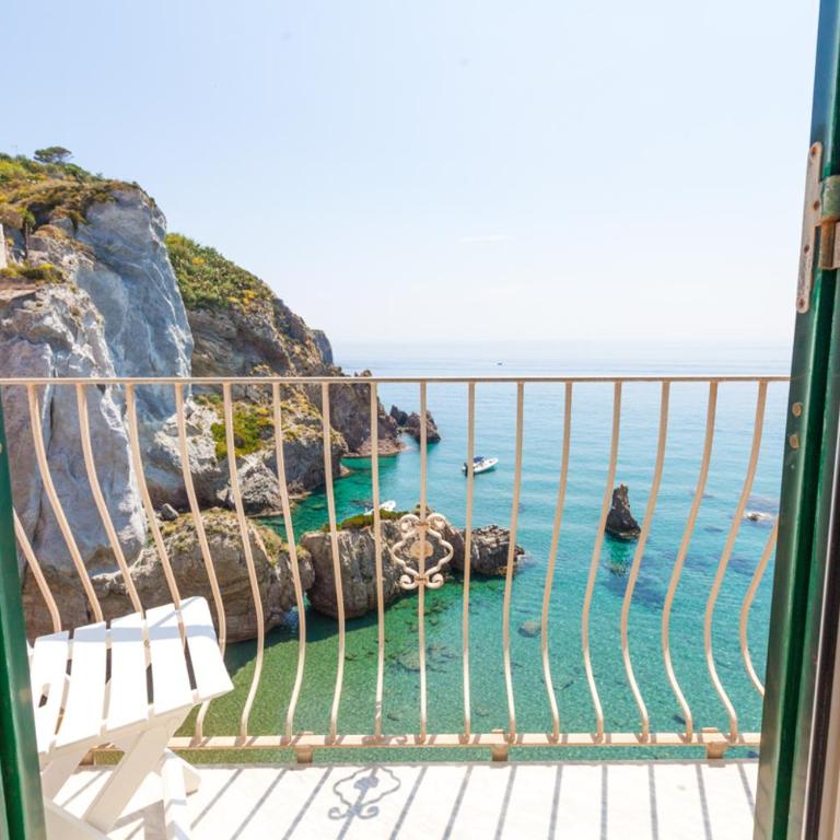 Hotel Bellavista - Camera Matrimoniale/Doppia con Letti Singoli con Vista Mare - 2