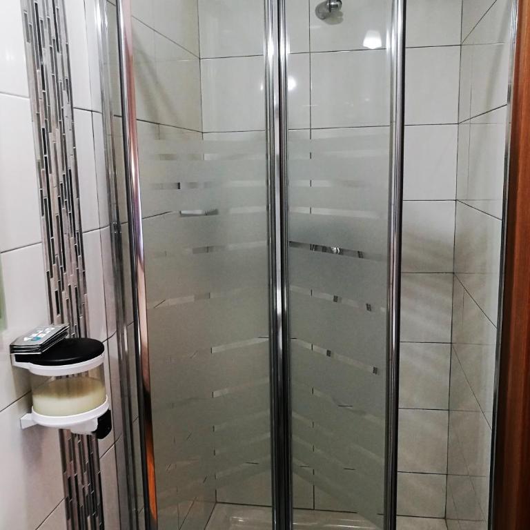 Pensión Santiago - Habitación Triple con baño - 7