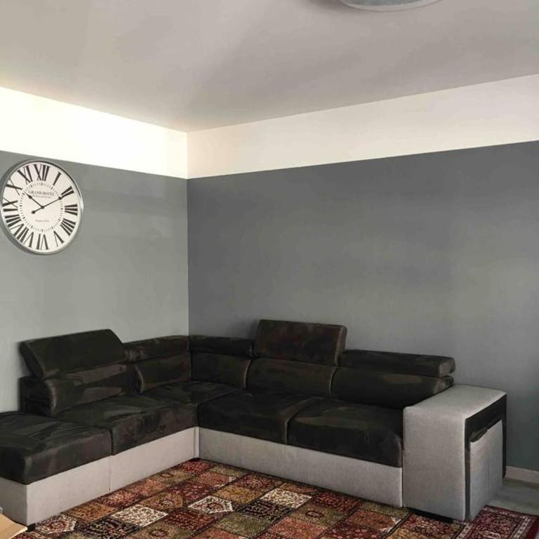 Appartement Prémium 2 grandes chambres, proches centre-ville et parking gratuit - Appartamento - 17