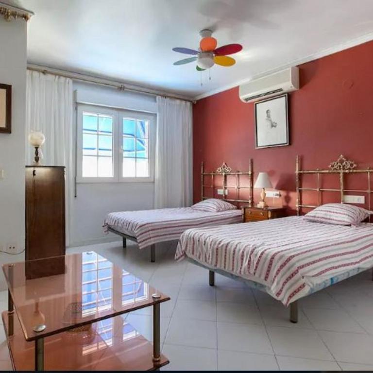 CASA DE LUJO CON PISCINA PRIVADA en ZONA MUY TRANQUILA - Casa de 4 dormitorios - 5
