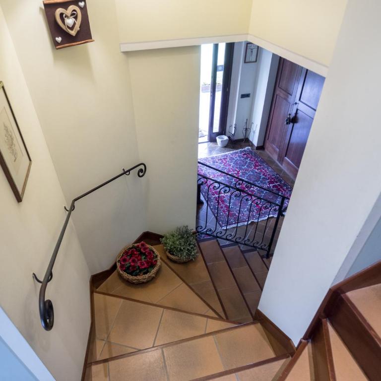 La Via Francigena B&B - Family Room with Balcony - 9