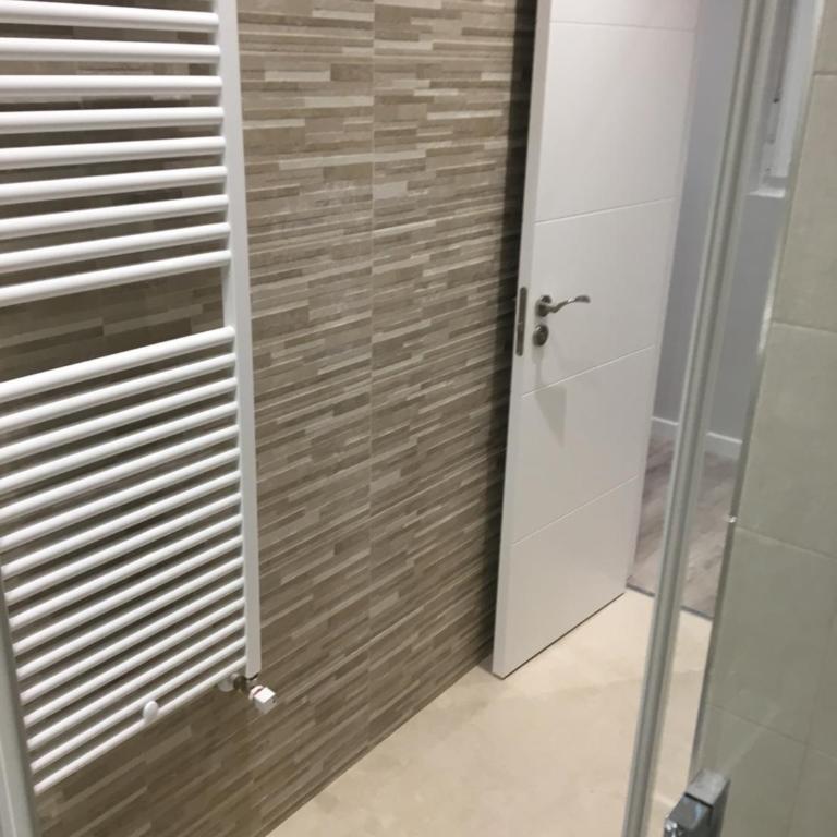 APARTAMENTOS GyC VIVIENDAS DELUXE - Apartamento Deluxe - 3