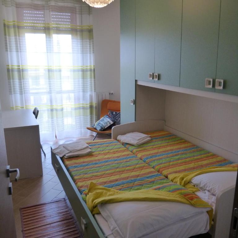 Chelu & Luna - Three-Bedroom Apartment - 39