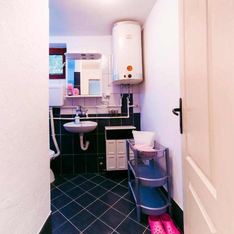 Apartmani Slavica - Apartman sa 2 Spavaće Sobe - 11
