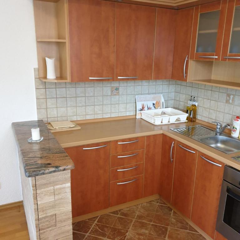 Apartments Karabegovic - Two-Bedroom Apartment - 18
