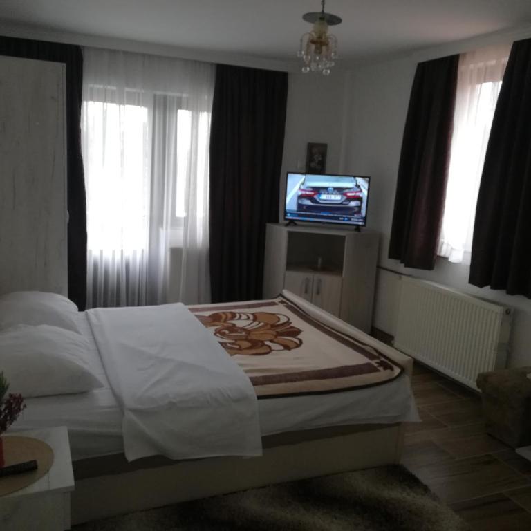 LAZAREV KONAK - Triple Room with Balcony - 6